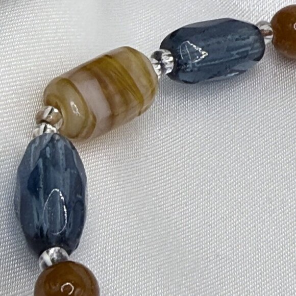 REIMAGINED Agate Glass Bead Toggle Bracelet 7.5 Inch - Picture 3 of 8